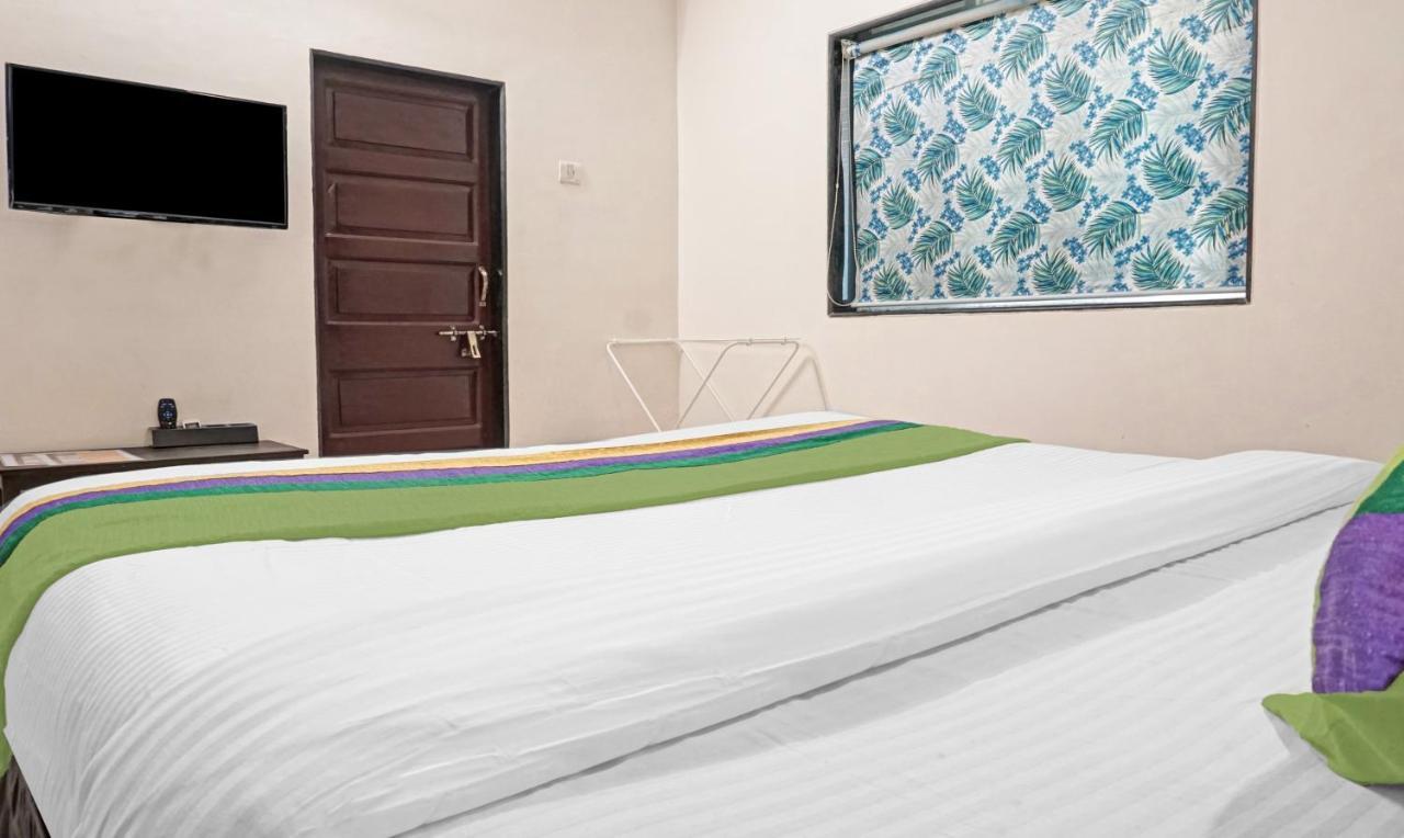 לינה וארוחת בוקר נגאון Mazzo Residency מראה חיצוני תמונה