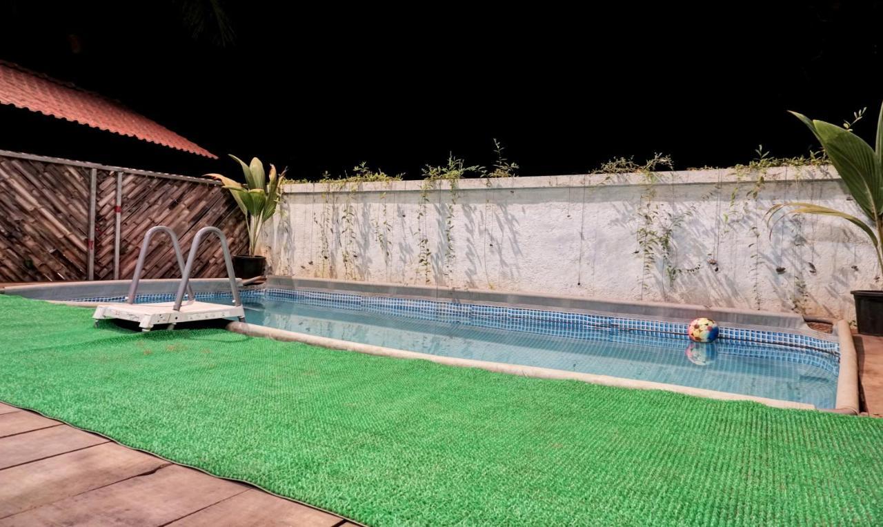 לינה וארוחת בוקר נגאון Mazzo Residency מראה חיצוני תמונה